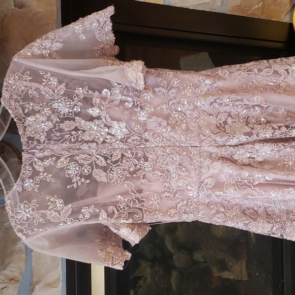 Nwt Mac Duggal Beaded & Floral-Embroidered Gown size 8 - Picture 8 of 11